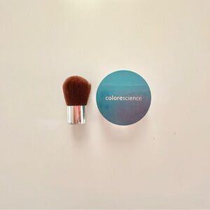 Colorescience Mineral Powder board spectrum spf 50 with Brush  in Medium new